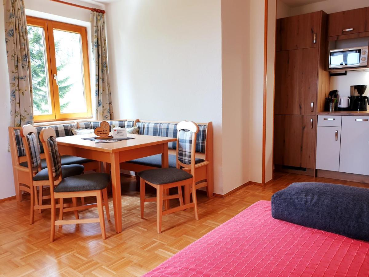 Bauernhof Pension Juri Obergösel Buitenkant foto